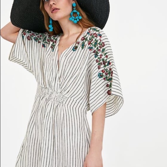π Host Pick π Zara embroidered linen dress π - Picture 2 of 8